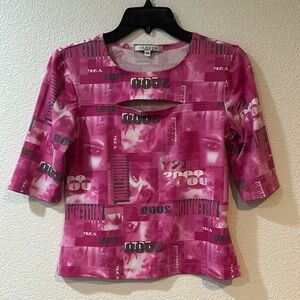 Vintage Y2K La Belle keyhole top with quarter length sleeves size M